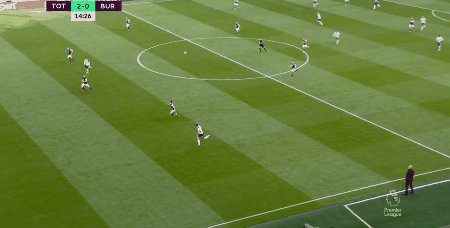 1614521901183076847.gif 【英超】贝尔梅开二度+长传助攻 热刺4比0伯恩利